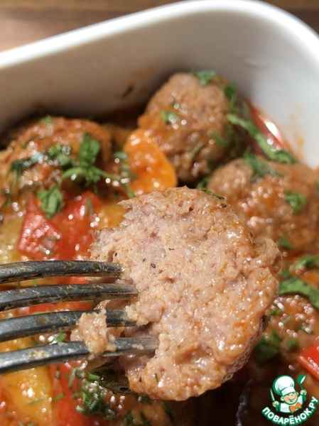 Тефтели в бархатистом соусе "Дело тонкое" Тефтели в бархатистом соусе "Дело тонкое"