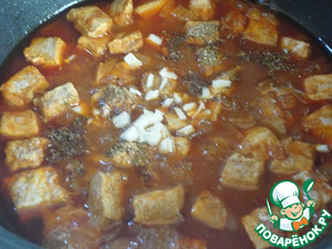 Венгерский гуляш с вином