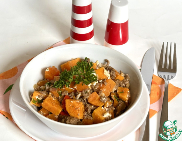 Батат с фаршем и фетой Батат с фаршем и фетой