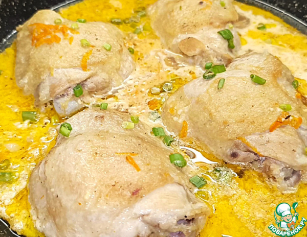 Куриные бедра в сметане