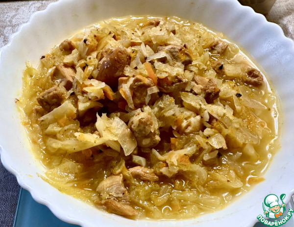 Солянка с курицей. Без масла, но на курином бульоне