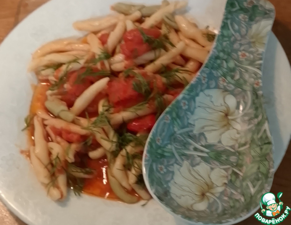 Фузилли с соусом "быстро-быстро" Фузилли с соусом "быстро-быстро"