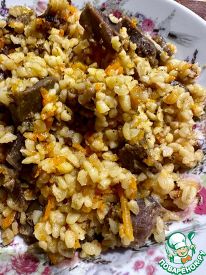 Индюшачьи желудки с булгуром Индюшачьи желудки с булгуром