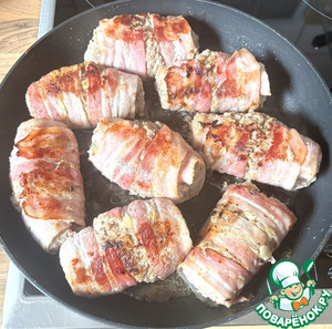 Рулетики из фарша в сливочном соусе Рулетики из фарша в сливочном соусе